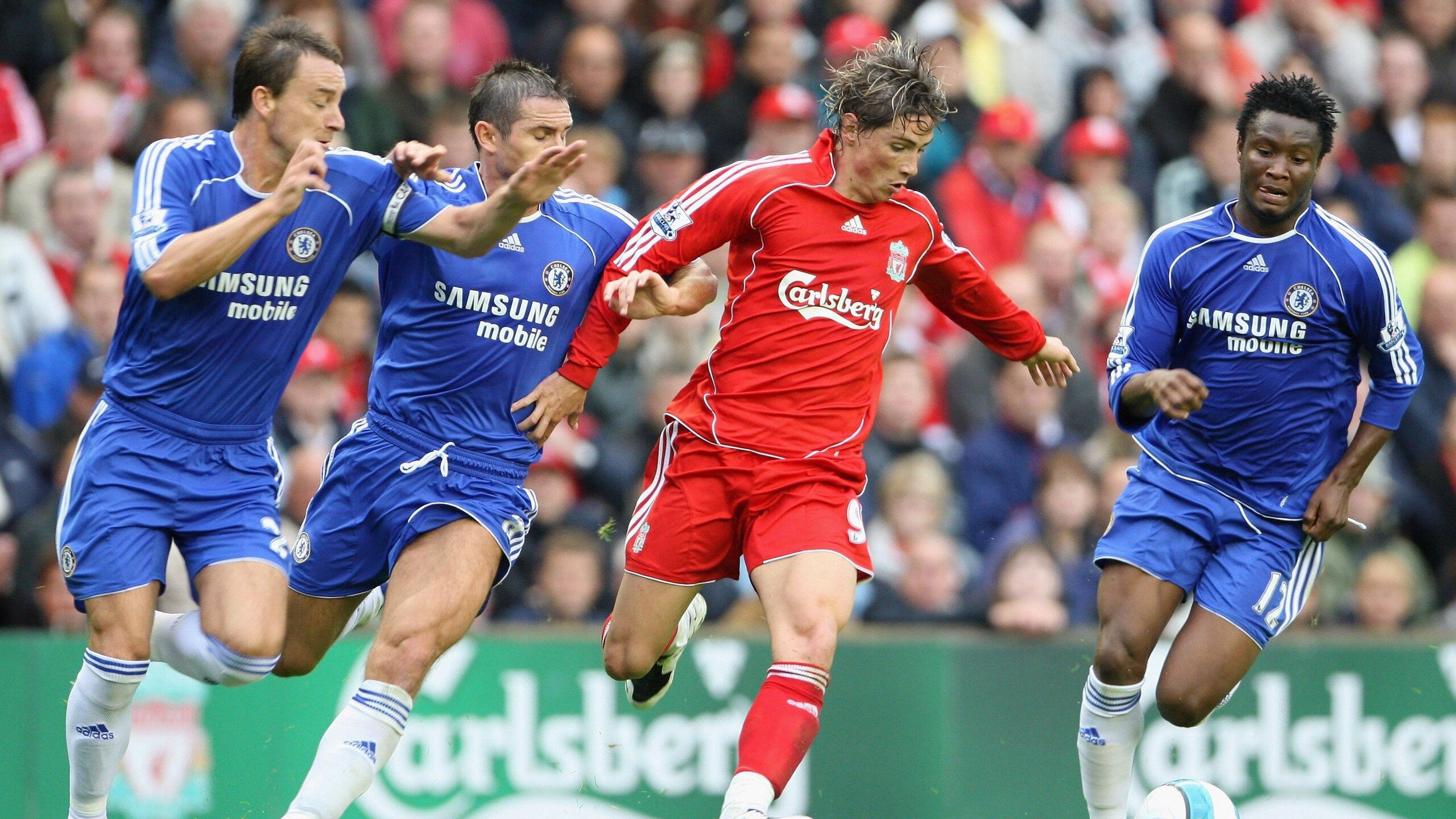 斯图加特球员集中训练，备战下场比赛，斯图加特贴吧